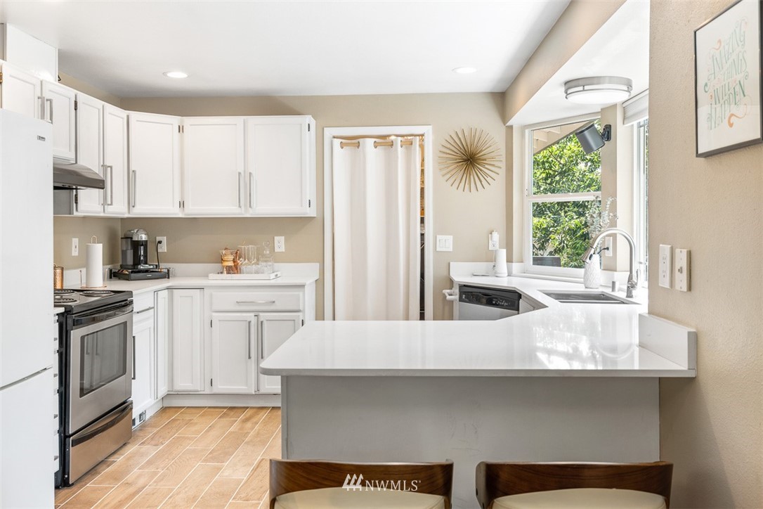 501 Nile Avenue Northeast Renton, WA 98059 - Photo 13 of 37 Gallery Image 13