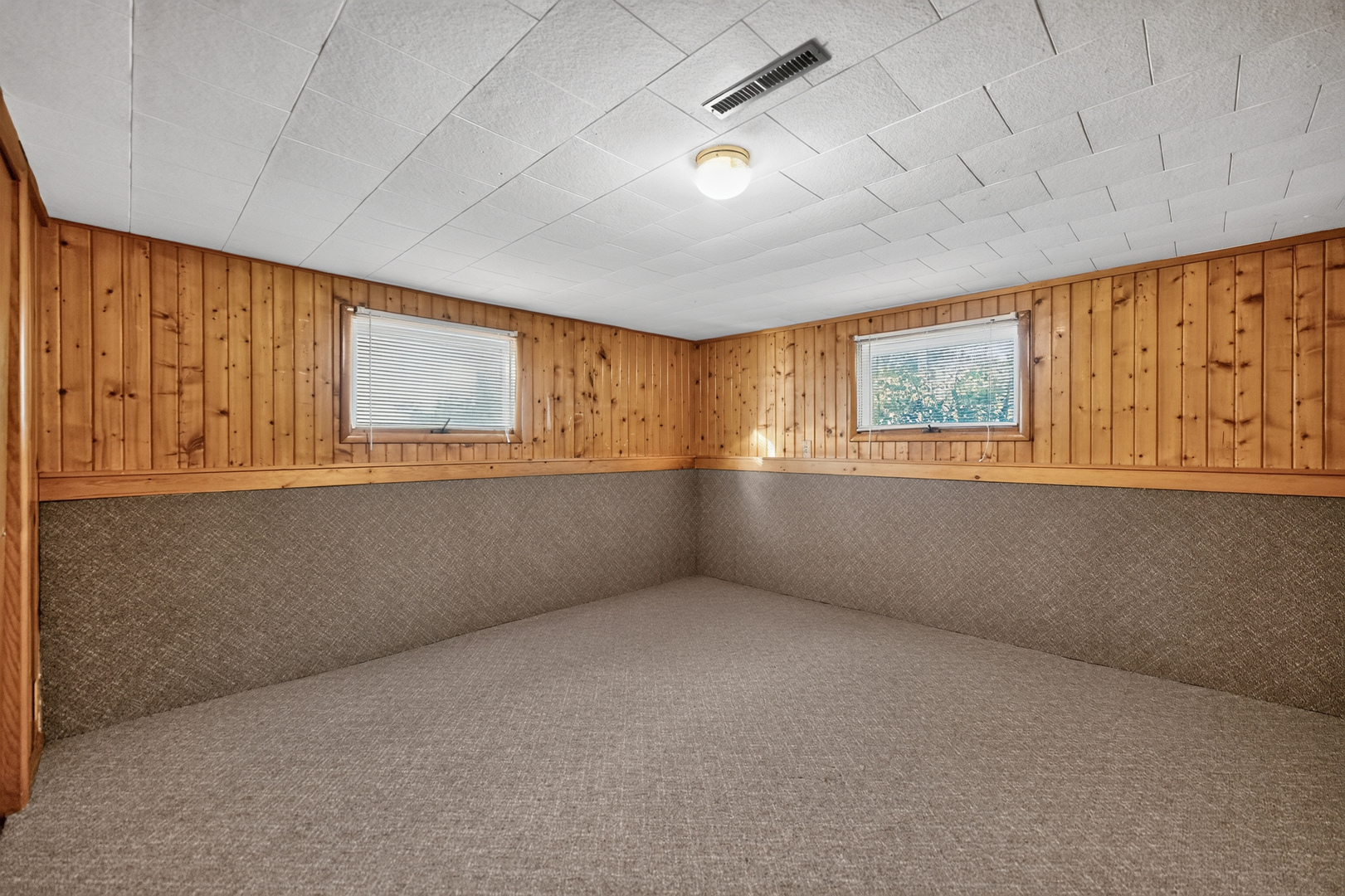 508 South 5th Street Malta, IL 60150 - Photo 23 of 30