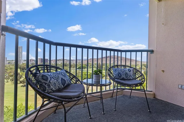 $575,000 | 3075 Ala Poha Place, Unit 1102, Honolulu, HI 96818