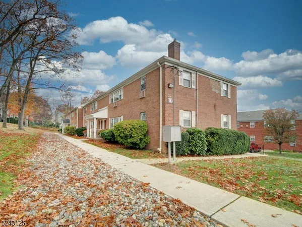 $275,000 | 2467 Highway 10, Unit 6A, Morris Plains, NJ 07950