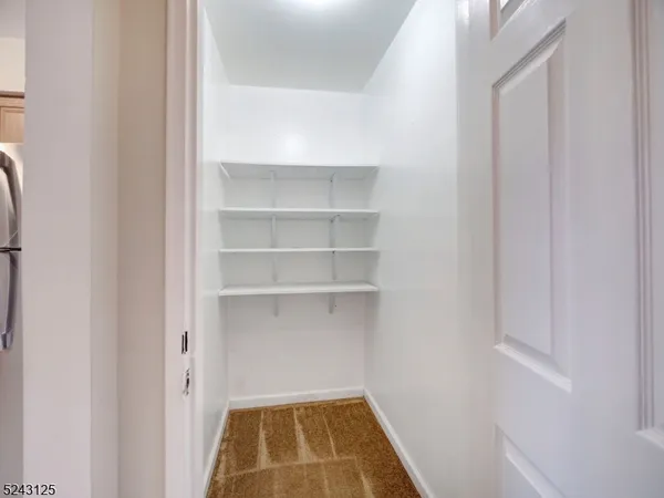 $275,000 | 2467 Highway 10, Unit 6A, Morris Plains, NJ 07950