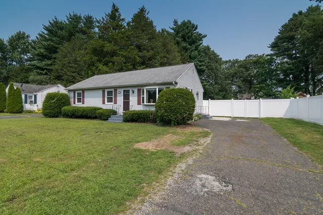 $3,000 | 60 Gatewood Road, Unit 1, Springfield, MA 01119