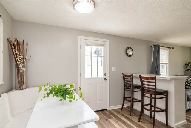 $3,000 | 60 Gatewood Road, Unit 1, Springfield, MA 01119