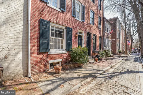 $650,000 | 239 Quince Street, Philadelphia, PA 19107