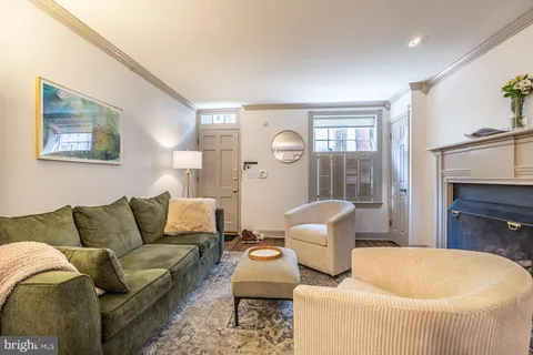 $650,000 | 239 Quince Street, Philadelphia, PA 19107