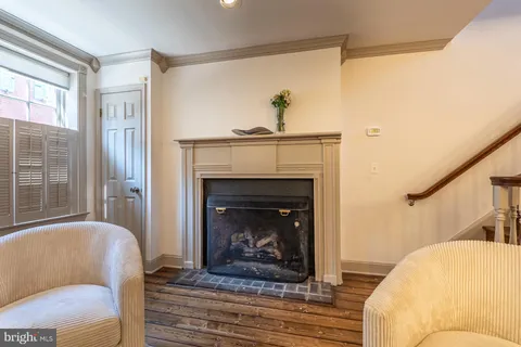 $650,000 | 239 Quince Street, Philadelphia, PA 19107