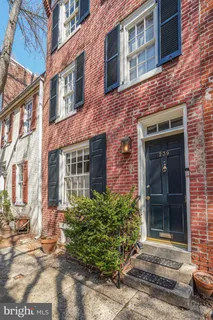 $650,000 | 239 Quince Street, Philadelphia, PA 19107