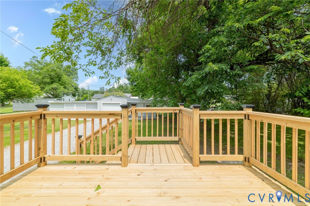 1820 10th Street Victoria, VA 23974 - Photo 20 of 35