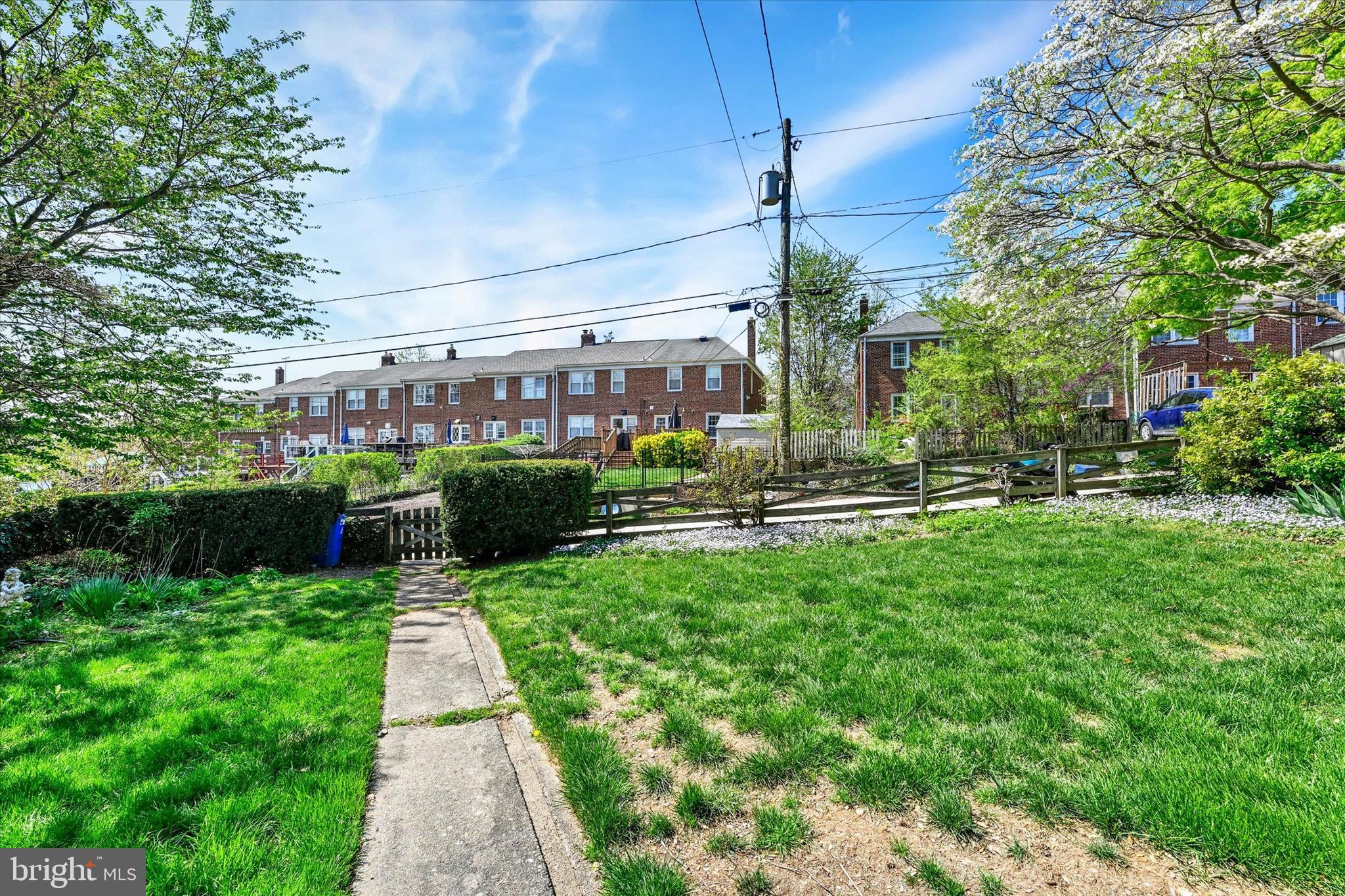 7220 Lanark Road Baltimore, MD 21212 - Photo 24 of 28 a view of a garden with plants