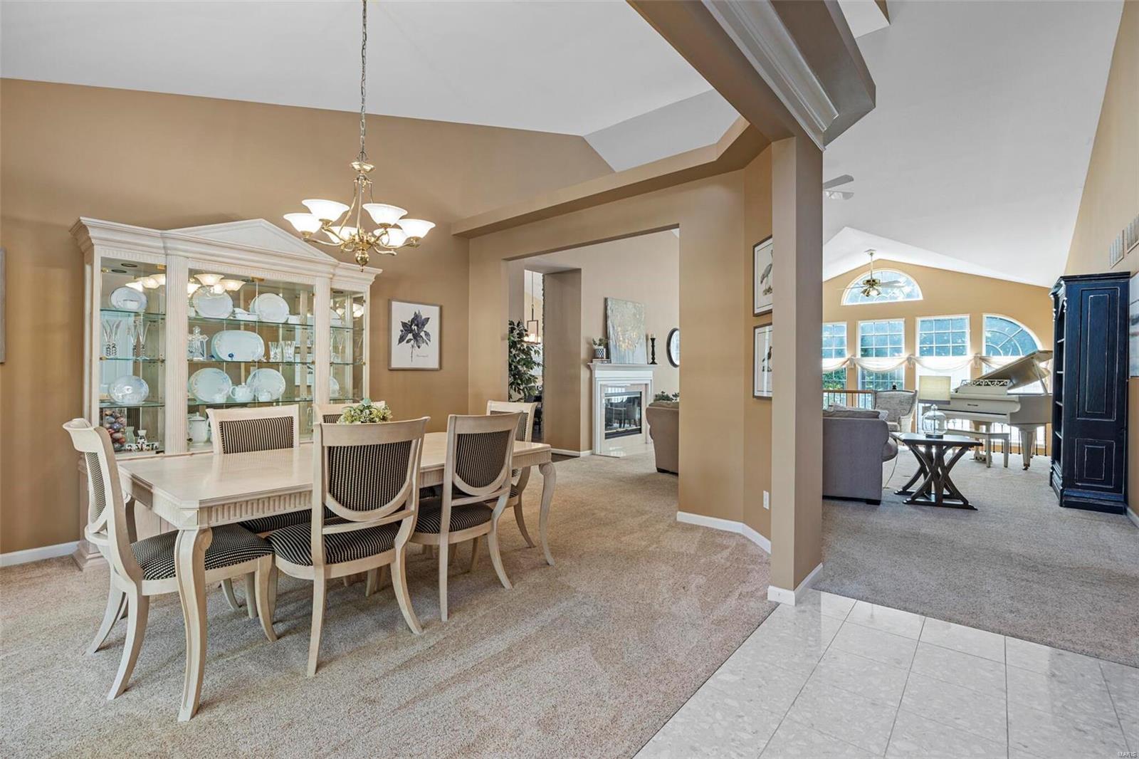 538 Castle Ridge Drive Ballwin, MO 63021 - Photo 14 of 76