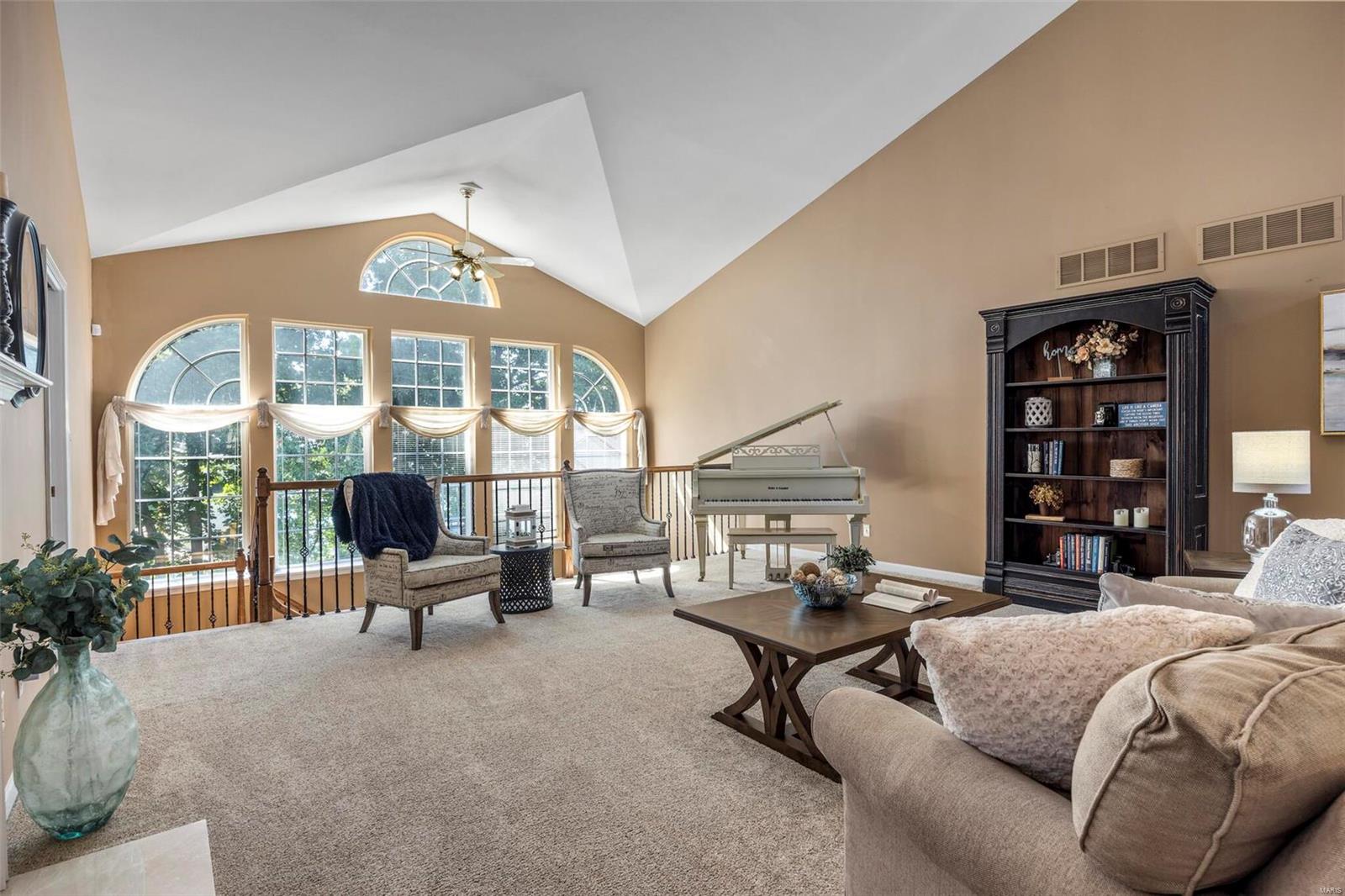 538 Castle Ridge Drive Ballwin, MO 63021 - Photo 16 of 76