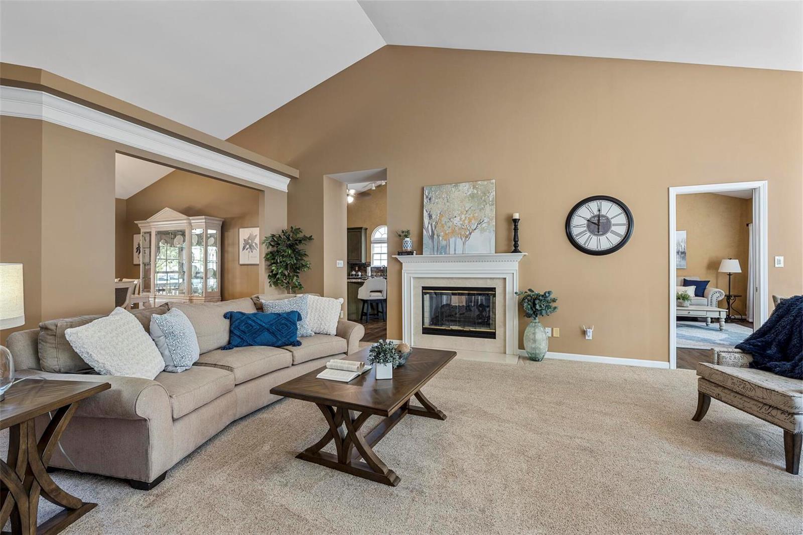 538 Castle Ridge Drive Ballwin, MO 63021 - Photo 18 of 76