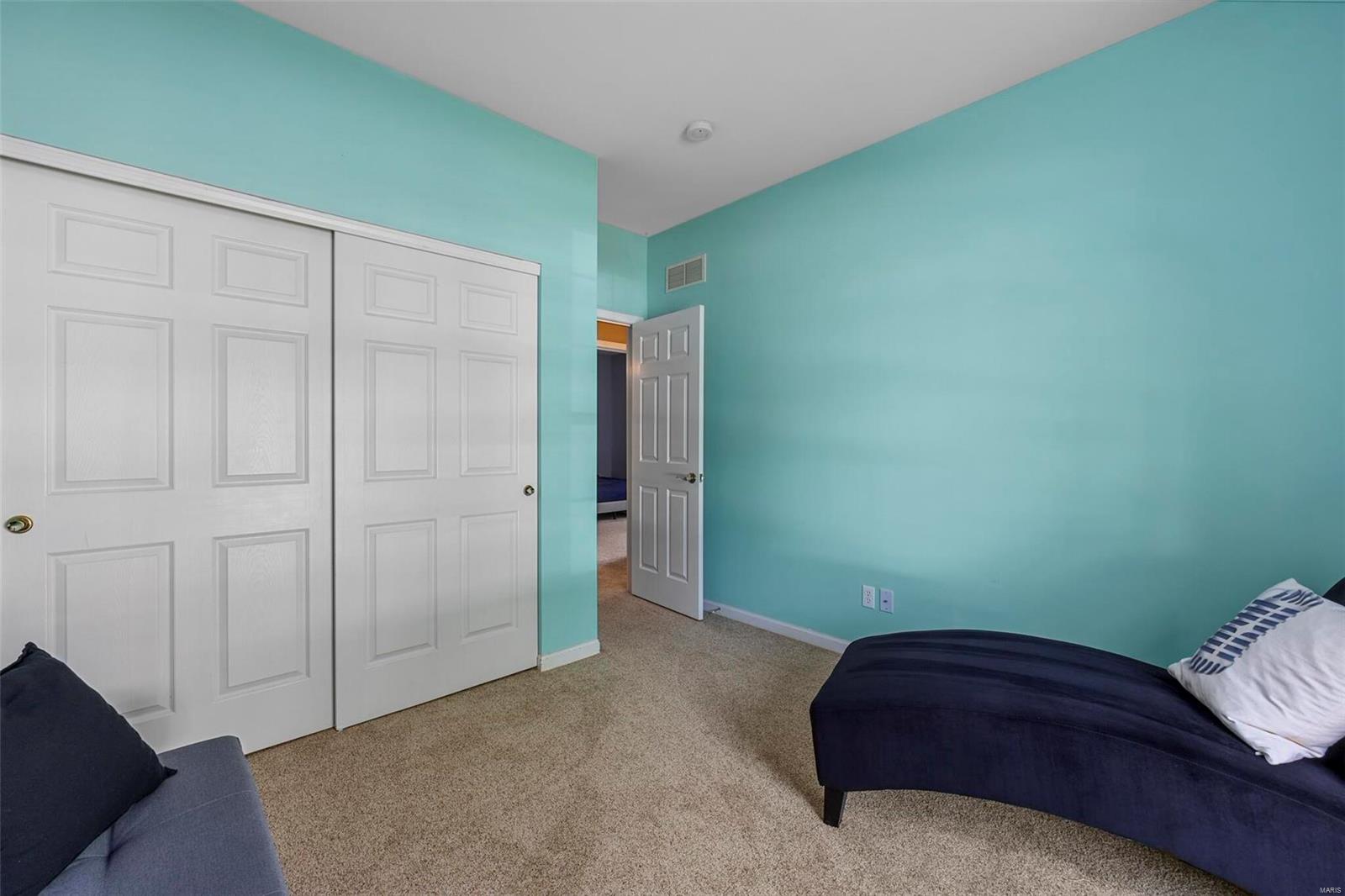 538 Castle Ridge Drive Ballwin, MO 63021 - Photo 38 of 76