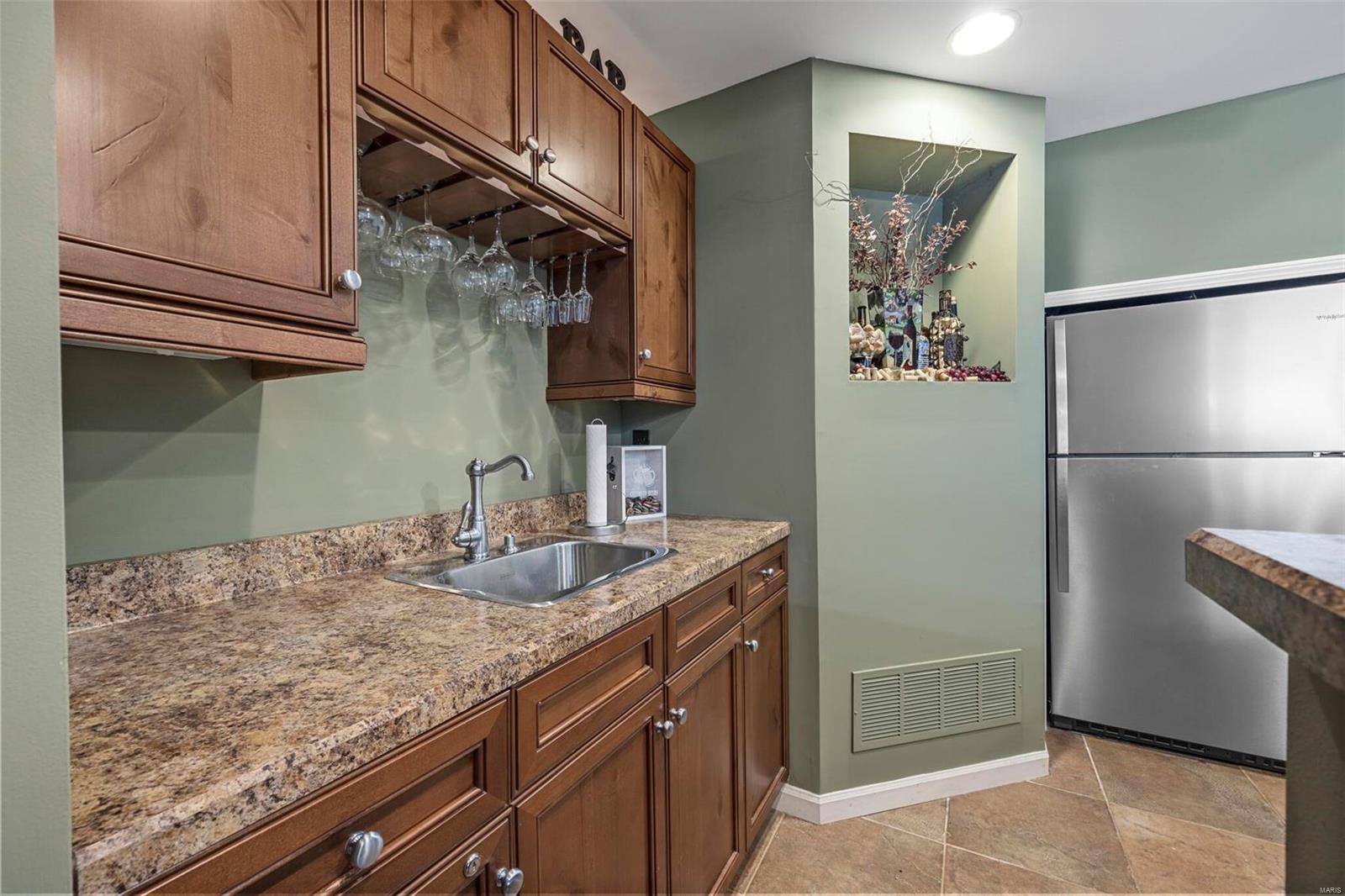 538 Castle Ridge Drive Ballwin, MO 63021 - Photo 54 of 76