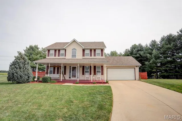 $1,900 | 3296 Brookstone Court, Belleville, IL 62221
