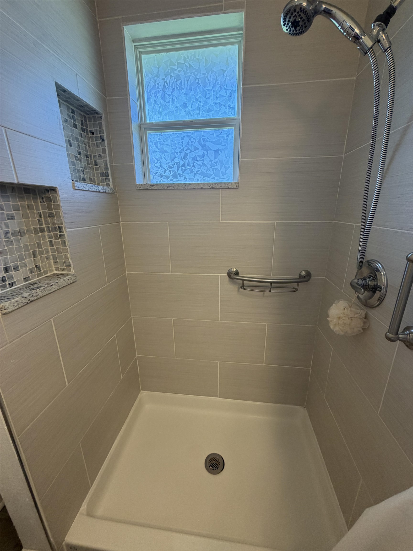 6 Cedar Street Spartanburg, SC 29303 - Photo 21 of 41 Gallery Image 21