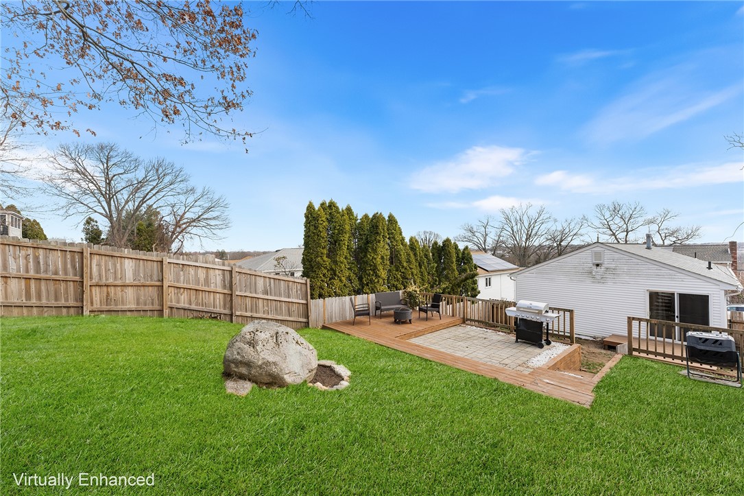 465 Buchanan Street Pawtucket, RI 02860 - Photo 22 of 24