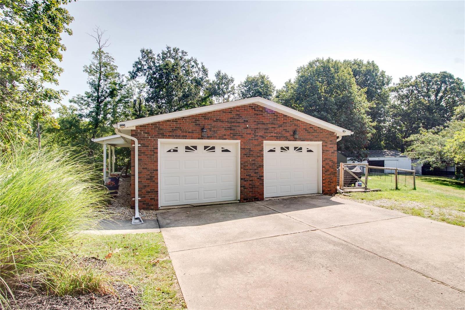 34753 Terpening Road Brighton, IL 62012 - Photo 57 of 86