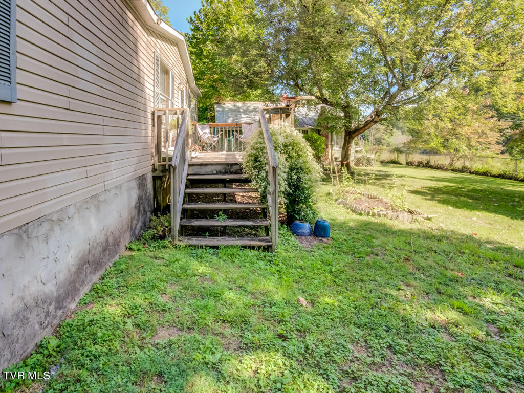 1302 Rittertown Road Hampton, TN 37658 - Photo 6 of 31 1302 Rittertown Rd MLS006