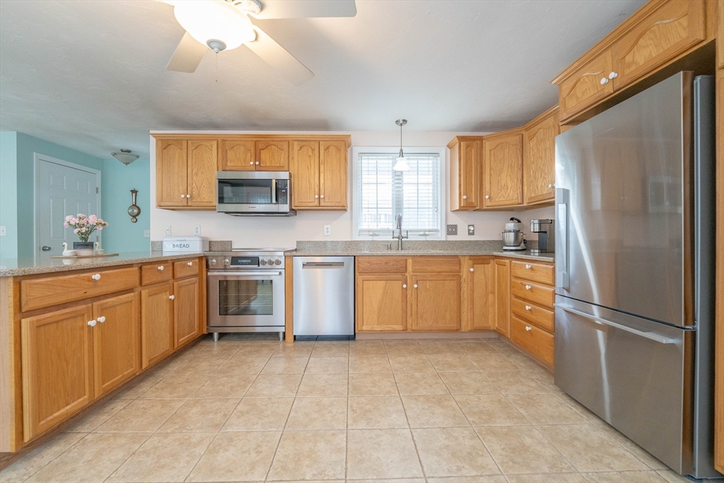 3 Lynne Road Wareham, MA 02571 - Photo 19 of 38