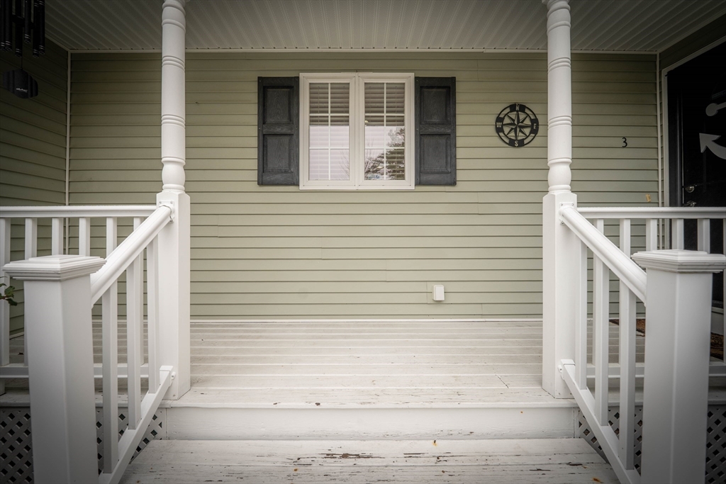 3 Lynne Road Wareham, MA 02571 - Photo 3 of 38