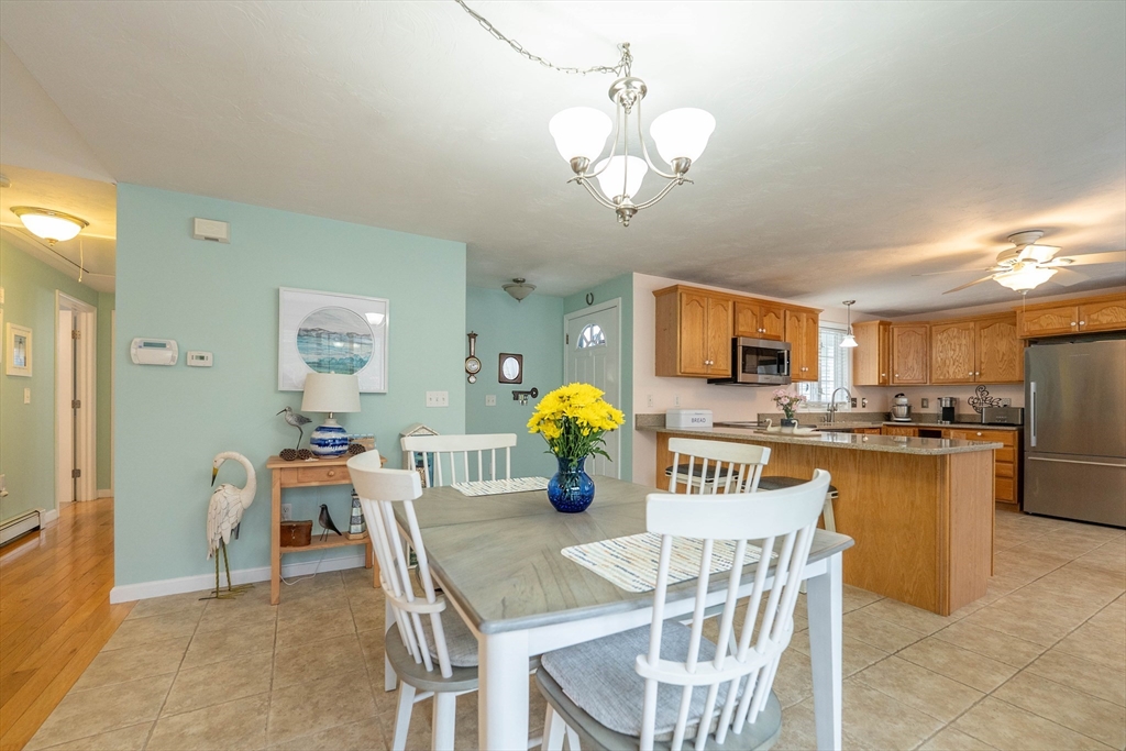 3 Lynne Road Wareham, MA 02571 - Photo 7 of 38