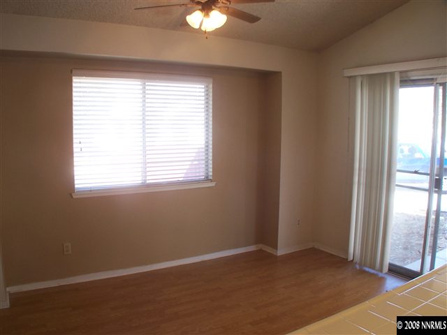 2750 Santa Ana Drive Reno, NV 89502 - Photo 5 of 9 Photo 5