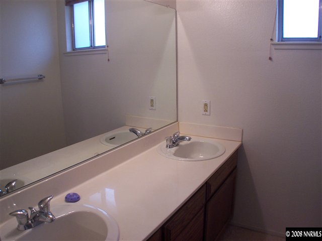 2750 Santa Ana Drive Reno, NV 89502 - Photo 7 of 9 Photo 7