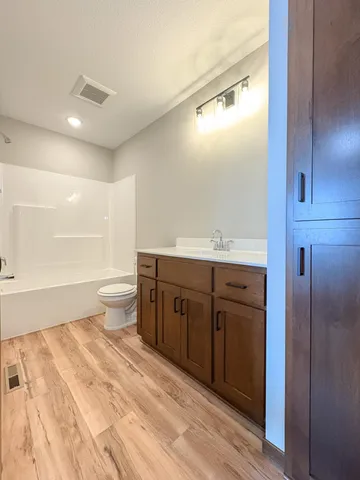 $415,000 | 15588 100th Avenue, Milaca, MN 56353