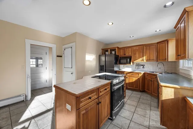 $799,900 | 6 Rock Street, Middleboro, MA 02346