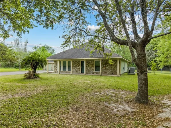 $379,000 | 4132 Avenue Q 1/2, Santa Fe, TX 77510