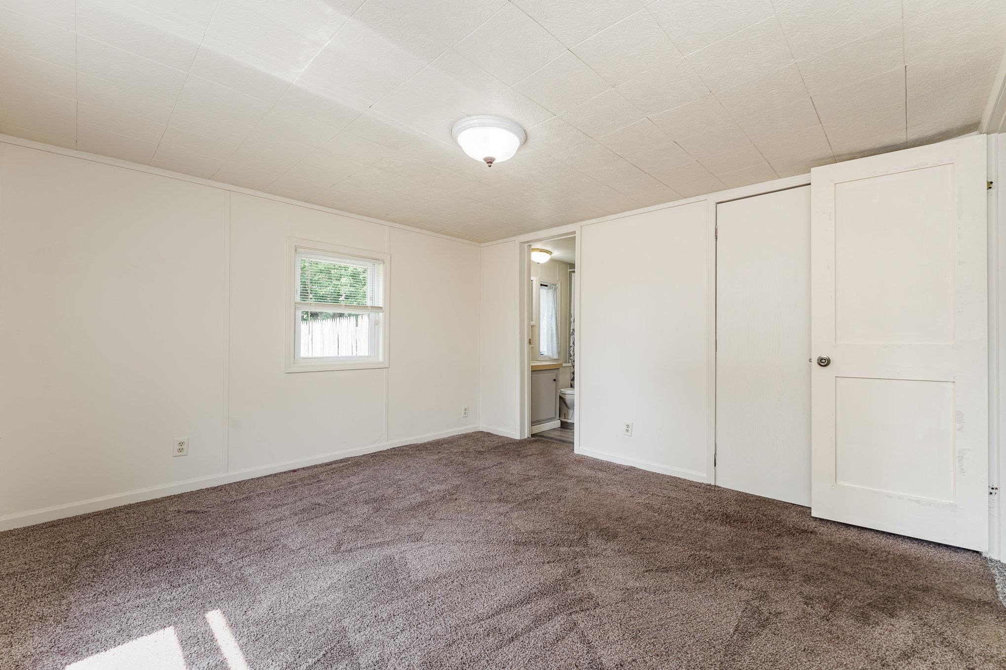405 35th Street Bay City, MI 48708 - Photo 16 of 21 Gallery Image 16