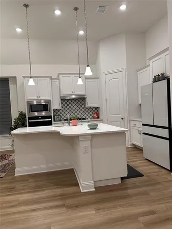 $2,500 | 7032 Mapleshade Way, Little Elm, TX 76227