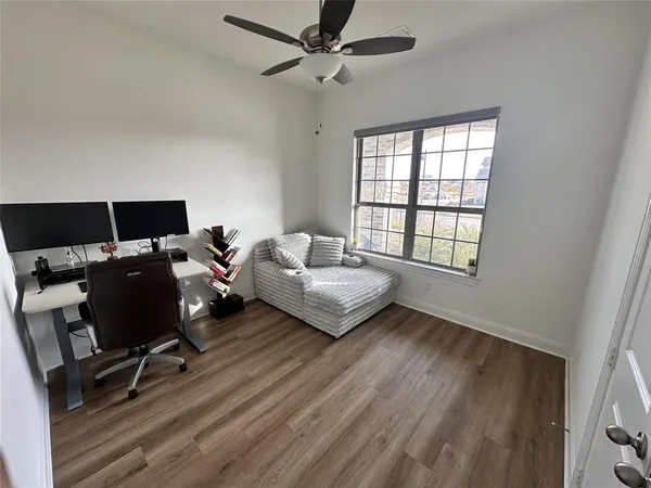 $2,500 | 7032 Mapleshade Way, Little Elm, TX 76227