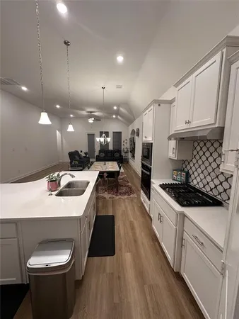 $2,500 | 7032 Mapleshade Way, Little Elm, TX 76227