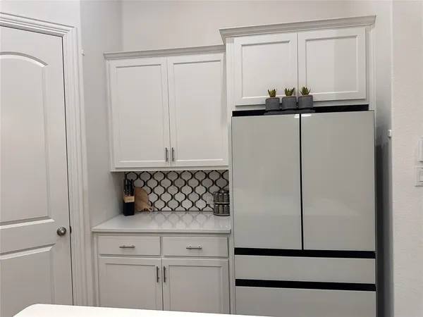 $2,500 | 7032 Mapleshade Way, Little Elm, TX 76227