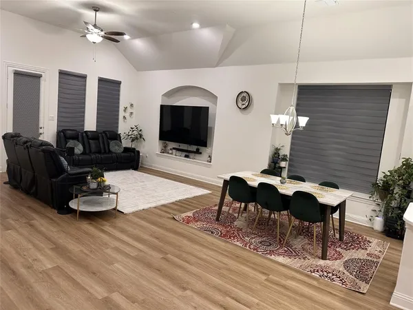 $2,500 | 7032 Mapleshade Way, Little Elm, TX 76227