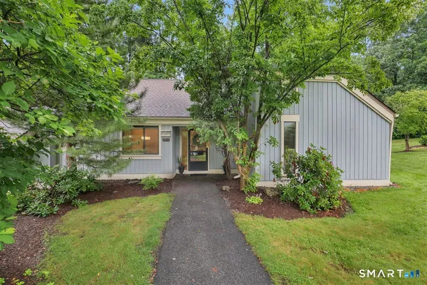 $385,000 | 972 Heritage Village, Unit B, Southbury, CT 06488