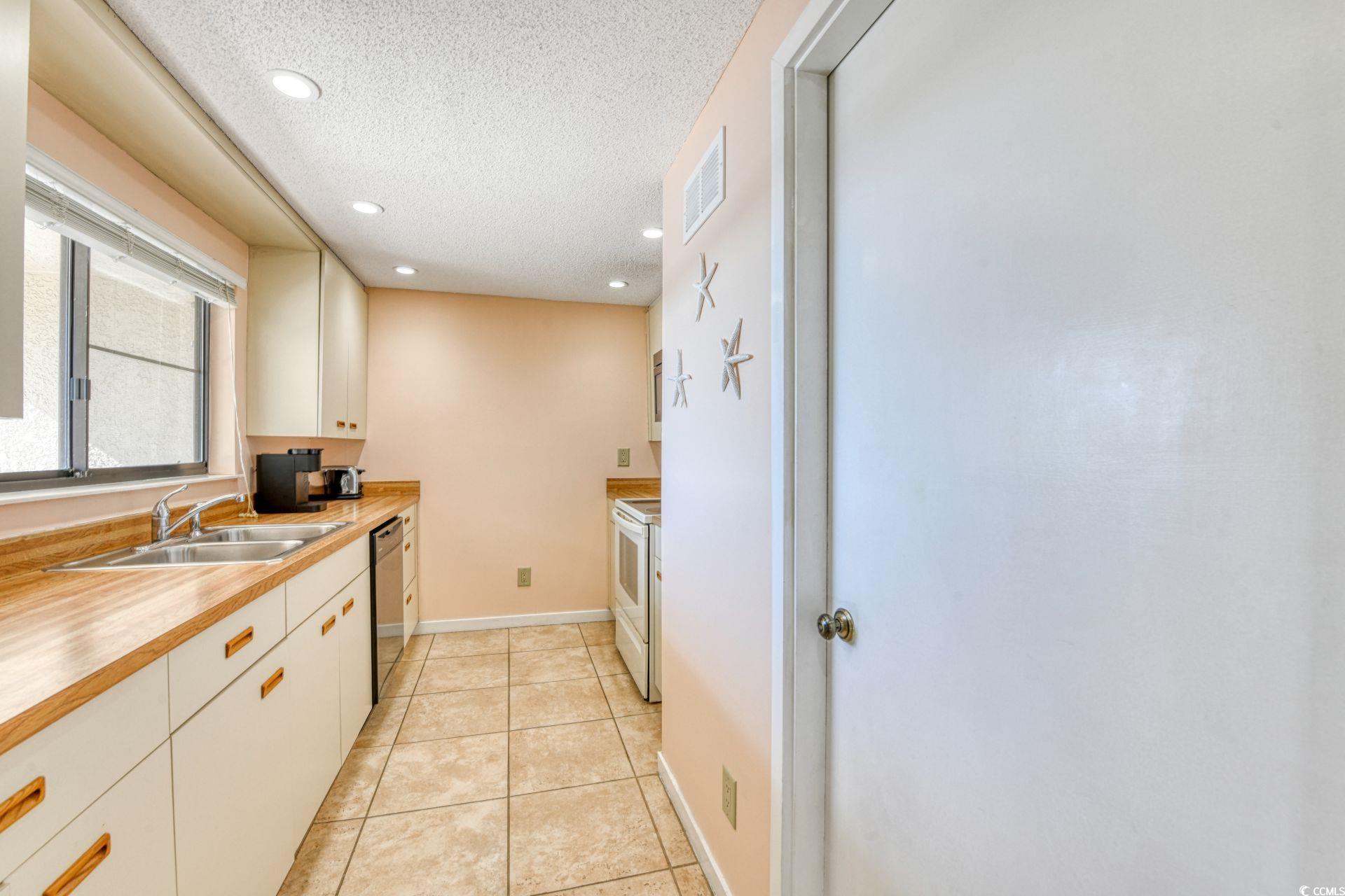 1398 County Rd S-22-532, Unit 104 Murrells Inlet, SC 29576 - Photo 21 of 35 Gallery Image 21