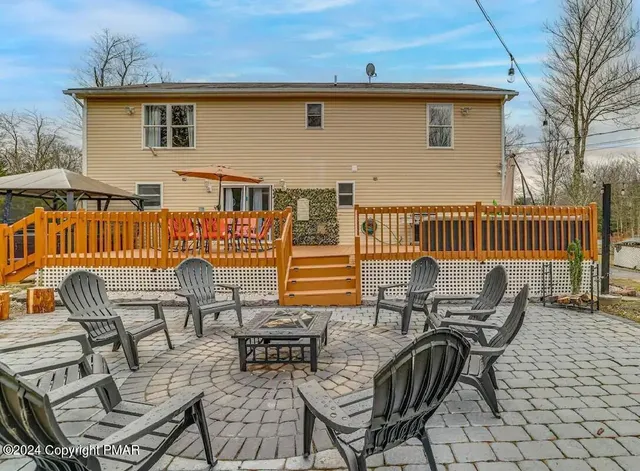 $2,850 | 1123 Chickadee Drive, Pocono Summit, PA 18346