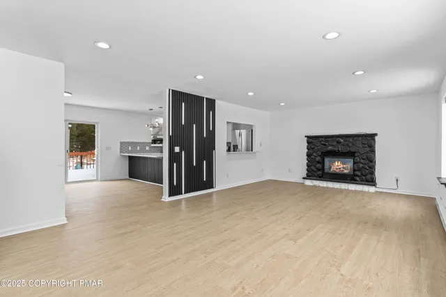 $2,850 | 1123 Chickadee Drive, Pocono Summit, PA 18346