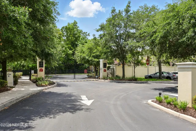 $1,340,000 | 3958 Baymeadows Road, Unit 1602, Jacksonville, FL 32217