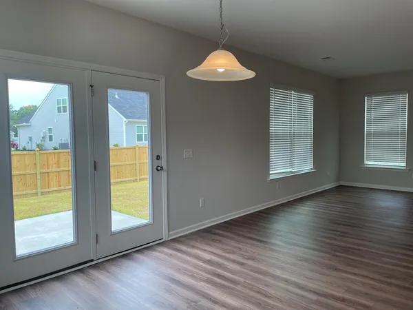 $3,000 | 2903 Siebold Drive, North Charleston, SC 29406