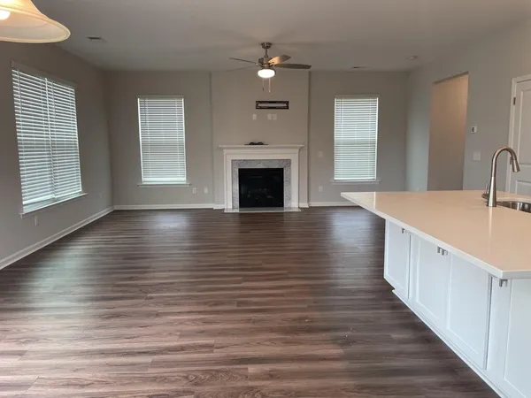 $3,000 | 2903 Siebold Drive, North Charleston, SC 29406