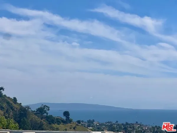 $10,586 | 1340 El Hito Circle, Pacific Palisades, CA 90272