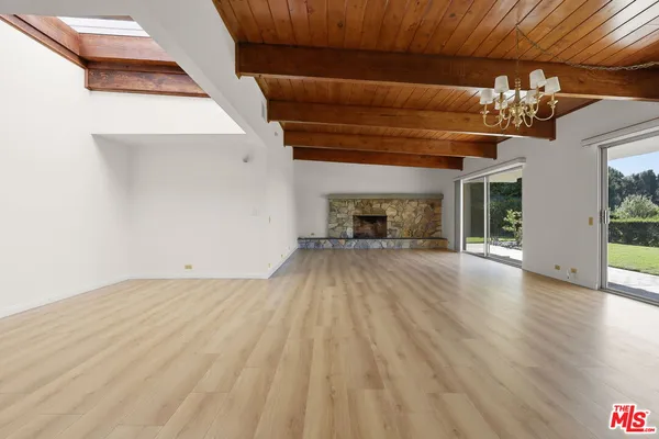 $10,586 | 1340 El Hito Circle, Pacific Palisades, CA 90272