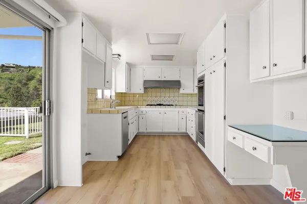 $10,586 | 1340 El Hito Circle, Pacific Palisades, CA 90272