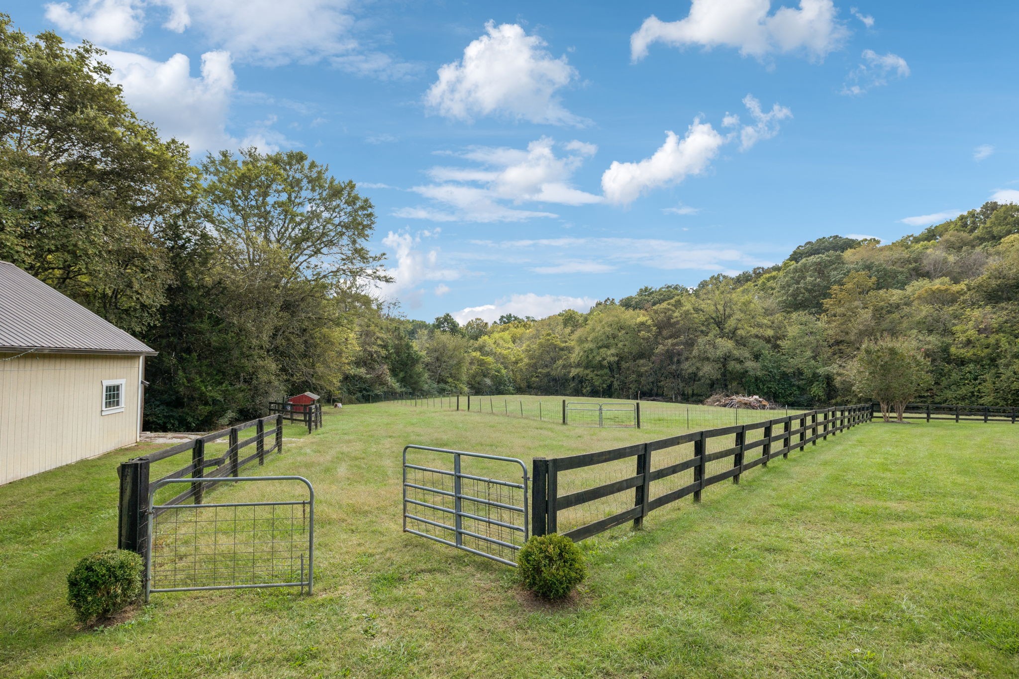 1909 Dr Robinson Rd Spring Hill Thompson's Station, TN 37179 - Photo 5 of 72