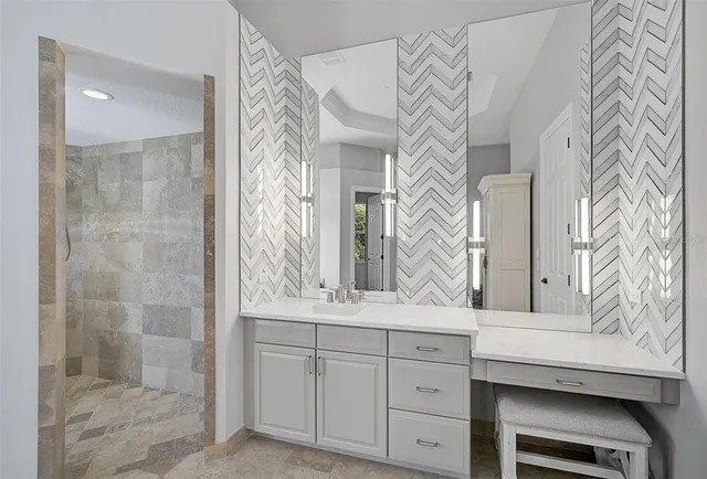 $3,950,000 | 854 Macewen Drive, Osprey, FL 34229