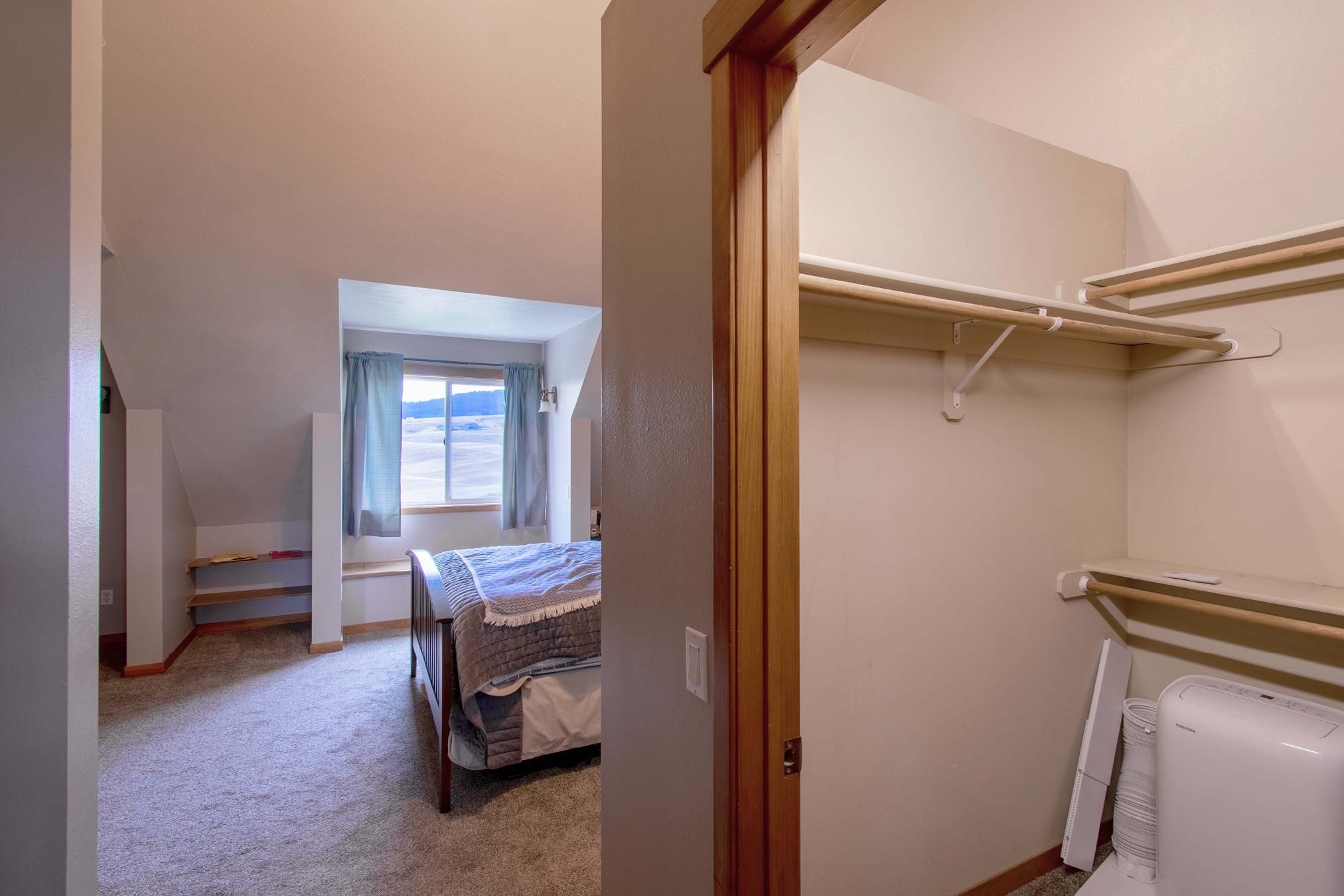 9906 East Gibbs Road Valleyford, WA 99036 - Photo 17 of 48 Gallery Image 17